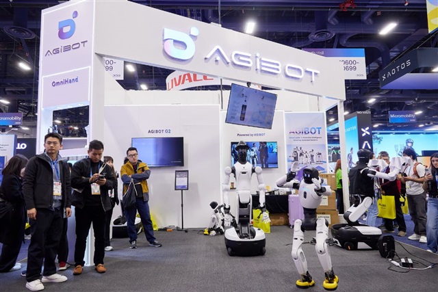 Humanoid robots near mass production as Tesla targets 2026 launch