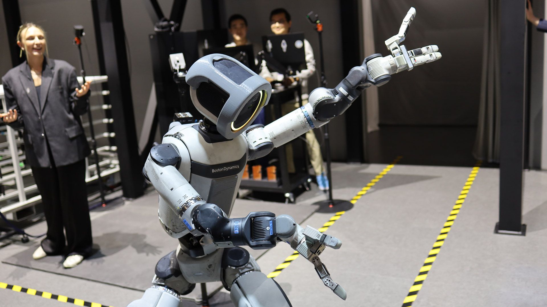 Humanoid robots move from labs to early workplace pilots globally