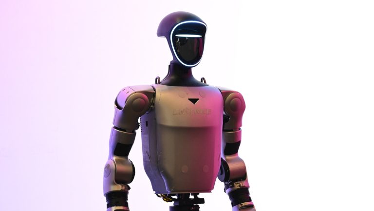 Chinese Humanoid Robot Makers Target US Market After CES 2026