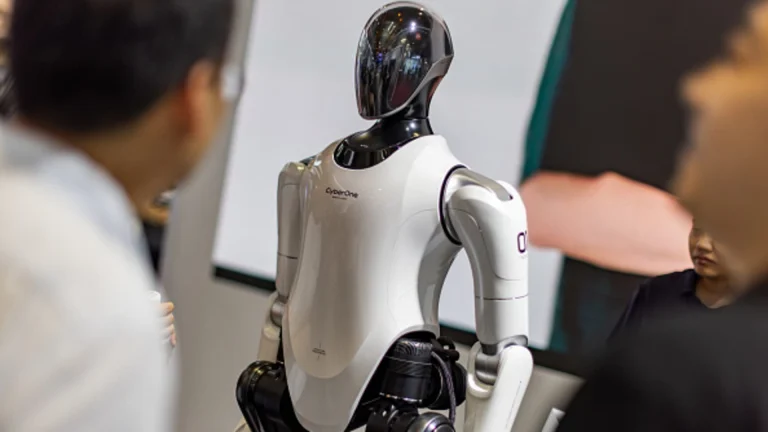 Xiaomi Trials Humanoid Robots at China EV Factory Assembly Line