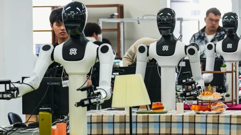 Human video data emerges as key to training humanoid robots