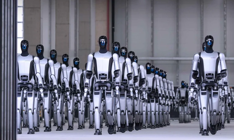 UBTECH Walker S2 humanoids move toward border deployment