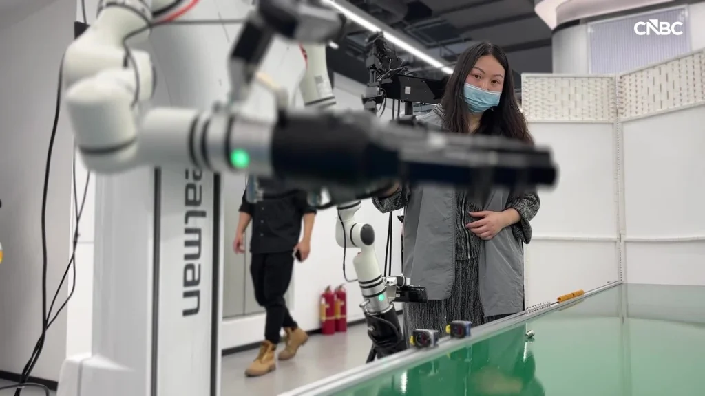China humanoid robots prepare to enter workforce, CNBC reports