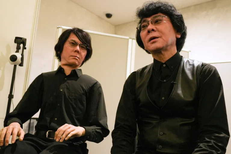 Tokyo Humanoids Summit showcases dexterity, delivery robots