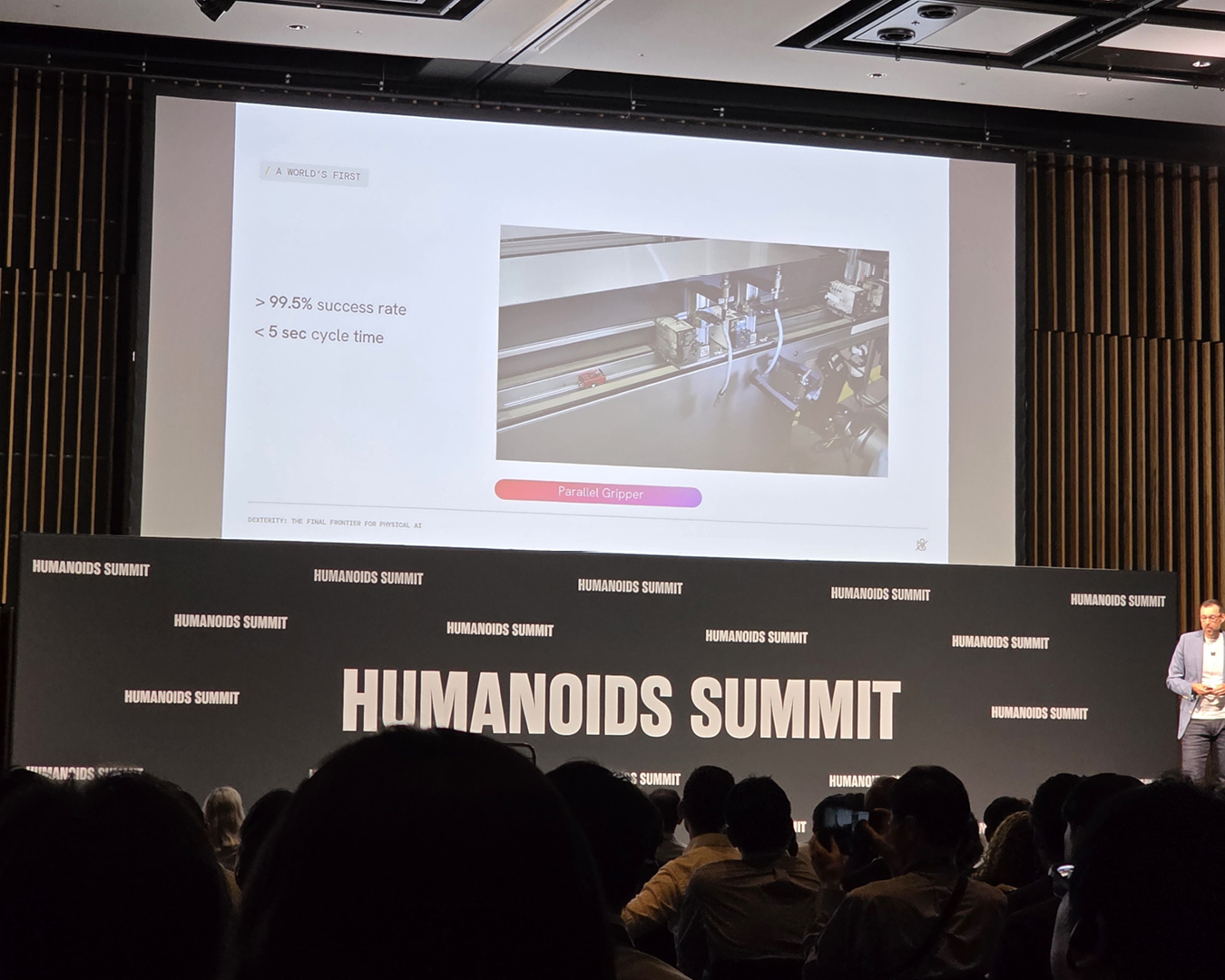 Sanctuary AI dexterity demonstration at the Humanoids Summit Tokyo
