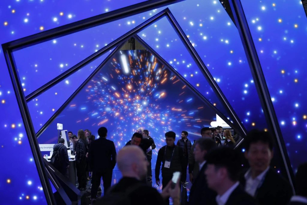 MWC Shanghai puts humanoids at center of 5G-Advanced pitch