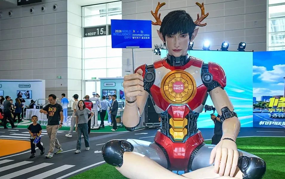 China humanoid deployment drive targets 100 scenarios