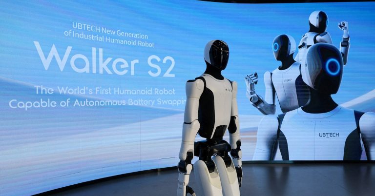 UBTech unveils U1 humanoids for companion robot market