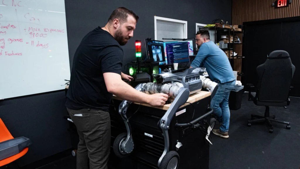 RoboStore plans US humanoid robot production for 2027