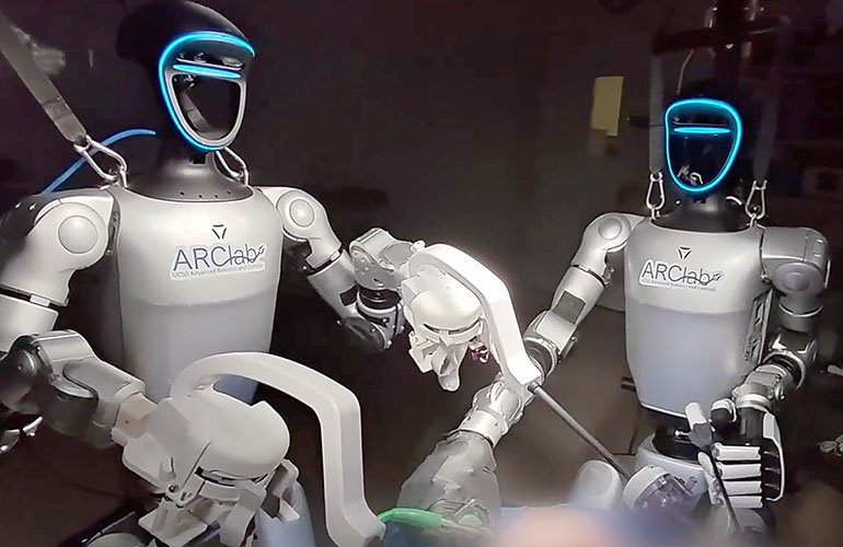 UC San Diego tests humanoid robots in preclinical surgery