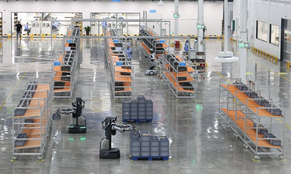 UBTECH humanoid venture targets 10,000 robot sales by 2030