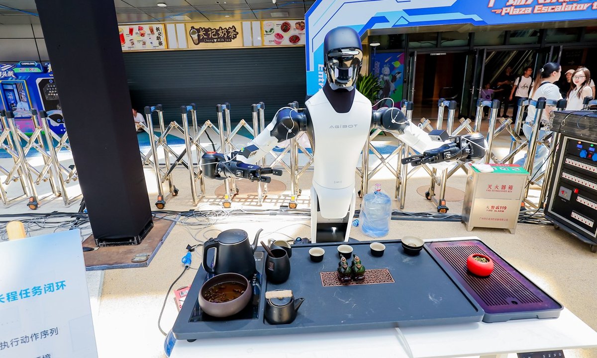 AgiBot revenue nears 2 billion yuan as humanoid shipments rise
